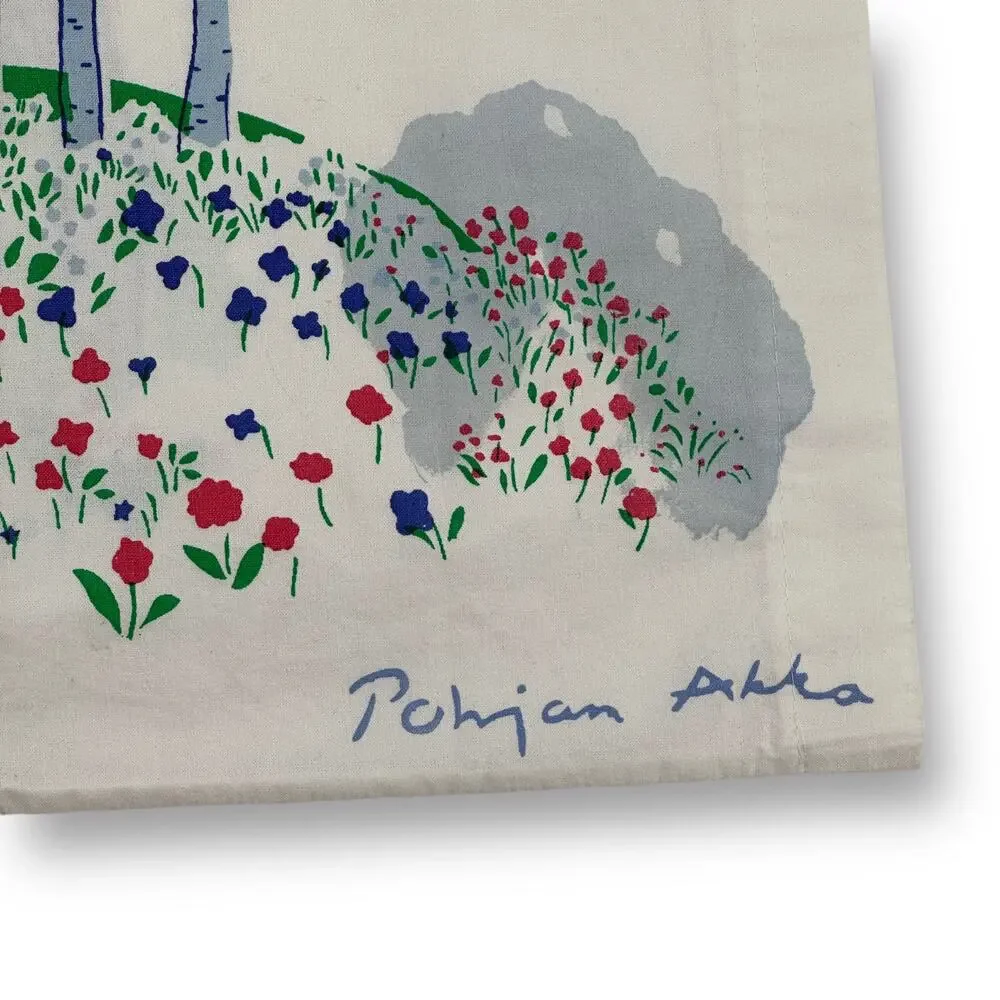 Pohjan Akka Bear In The Woods Printed Cotton Pillowcase Standard Size